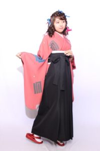 京都京呉館のピンクの古典柄で可愛い袴レンタル